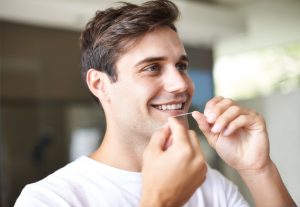 How to floss properly 